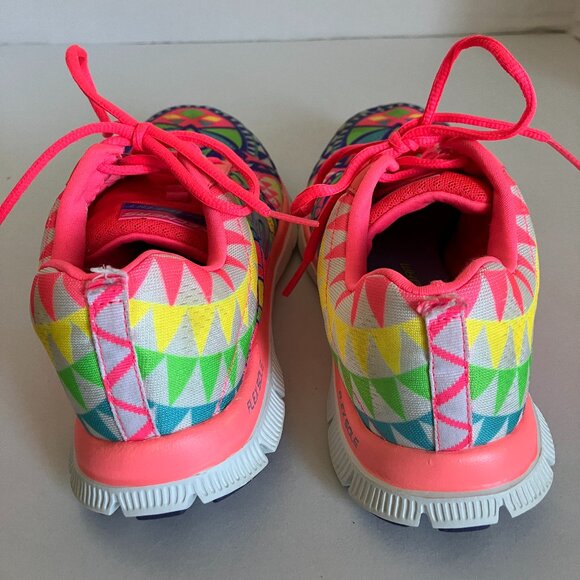 Women’s Stylish & Colorful Sketcher’s Memory Foam Shoes Size 7.5. - Picture 7 of 12